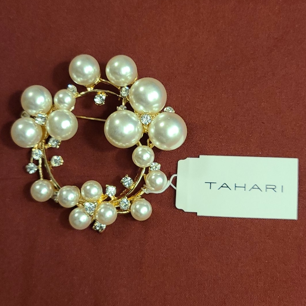 Brooch